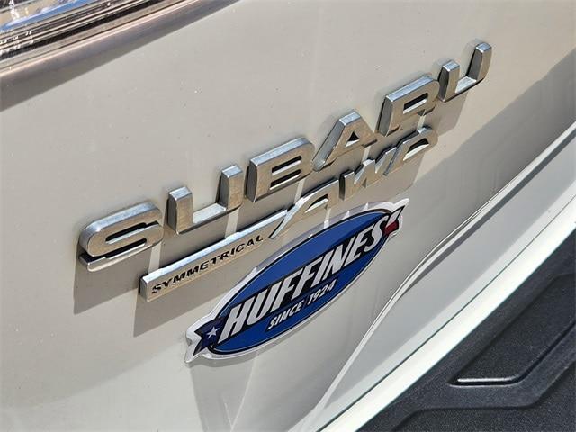 Photo of 2022 Crystal White Pearl Subaru Forester