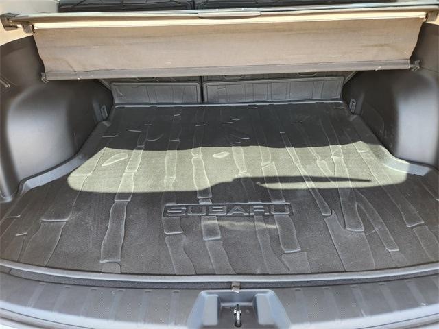 Photo of 2022 Crystal White Pearl Subaru Forester