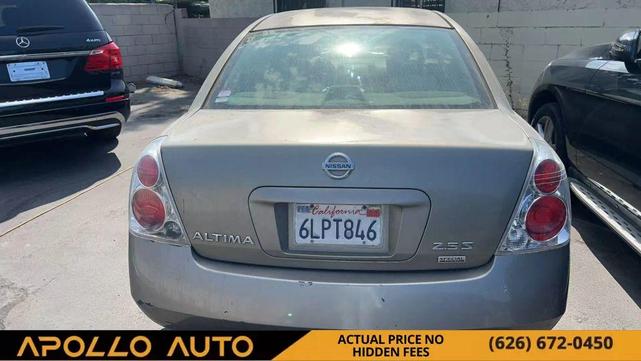 Photo of 2006 Gray Nissan Altima