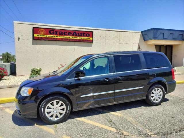 2016 Chrysler Town & Country