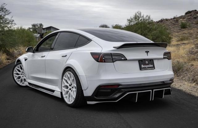 Photo of 2021 Pearl White Multi-Coat Tesla Model 3