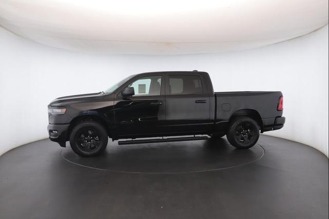 Photo of 2025 Diamond Black Crystal Pearlcoat RAM 1500