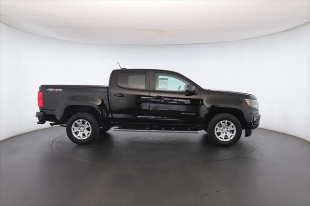 Photo of 2022 Black Chevrolet Colorado