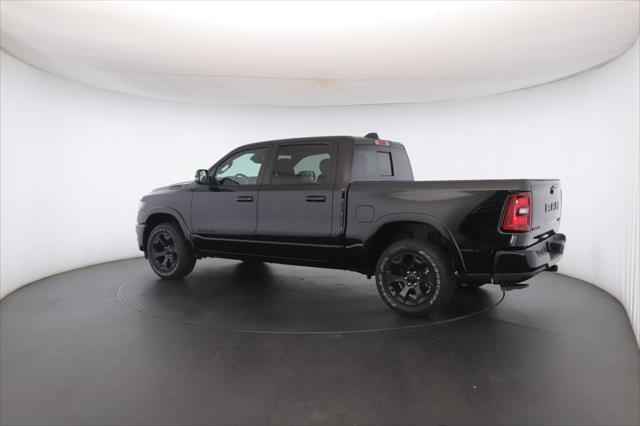 Photo of 2025 Diamond Black Crystal Pearlcoat RAM 1500