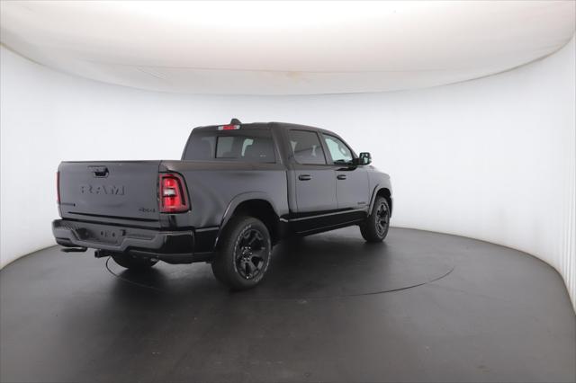 Photo of 2025 Diamond Black Crystal Pearlcoat RAM 1500