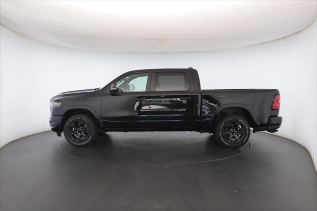 Photo of 2025 Diamond Black Crystal Pearlcoat RAM 1500