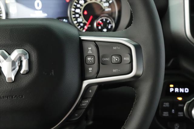 Photo of 2025 Diamond Black Crystal Pearlcoat RAM 1500