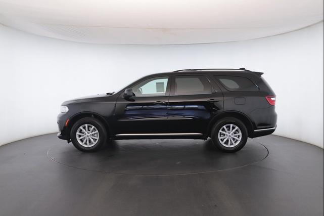 Photo of 2023 DB Black Clearcoat Dodge Durango