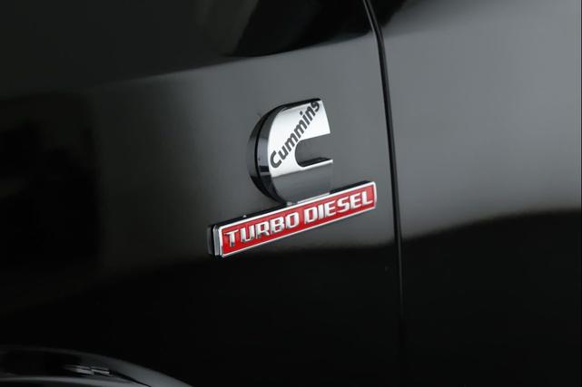 Photo of 2024 Bright White Clearcoat RAM 2500