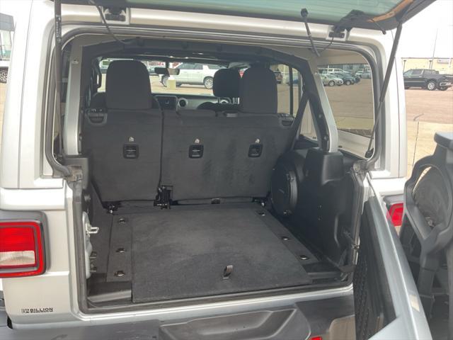 Photo of 2023 Silver Jeep Wrangler