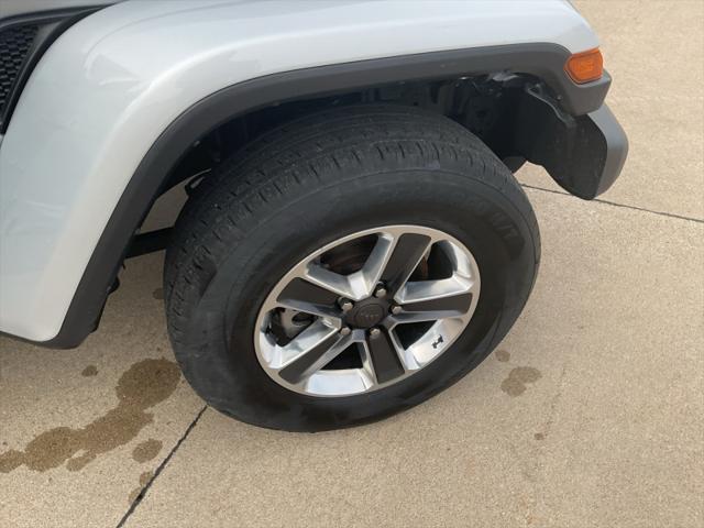 Photo of 2023 Silver Jeep Wrangler