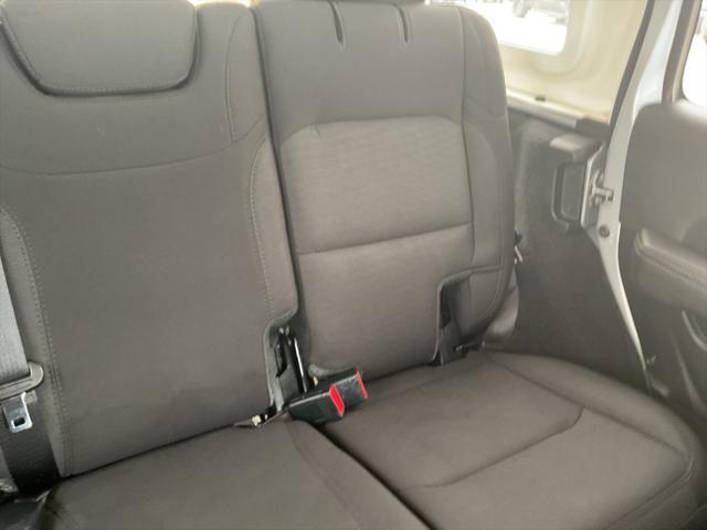 Photo of 2023 Silver Jeep Wrangler