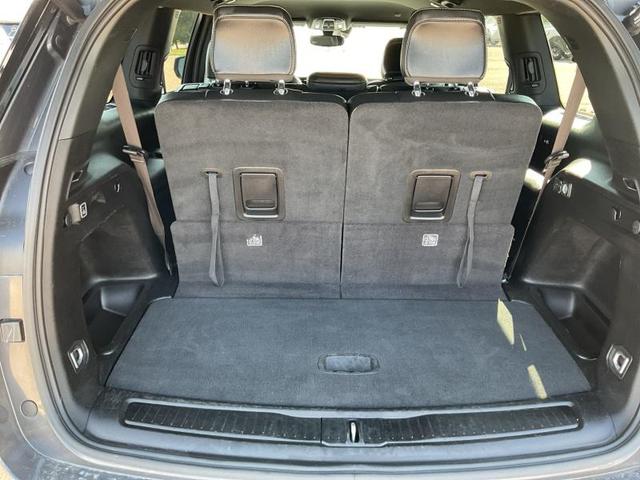 Photo of 2023 Gray Jeep Grand Cherokee L