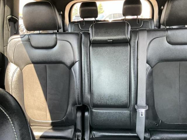 Photo of 2023 Gray Jeep Grand Cherokee L