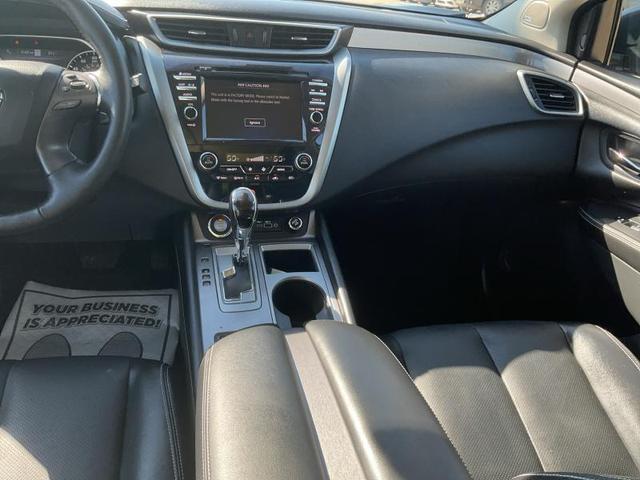 Photo of 2024 Super Black Nissan Murano