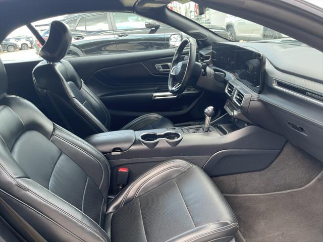 Photo of 2024 Silver Ford Mustang
