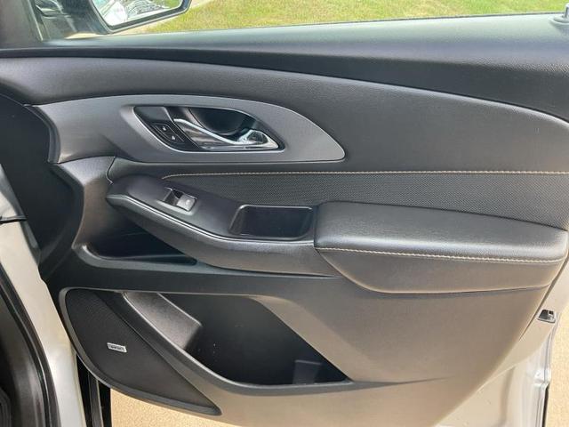 Photo of 2020 Silver Chevrolet Traverse