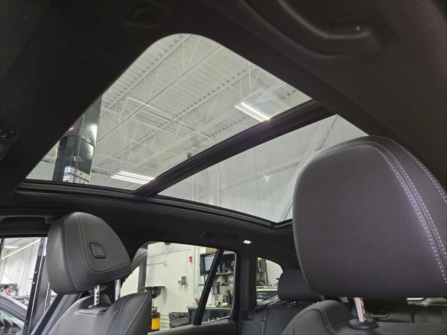 Photo of 2022 Alpine White BMW X3