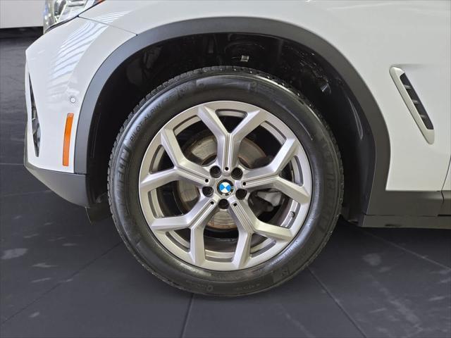 Photo of 2022 Alpine White BMW X3