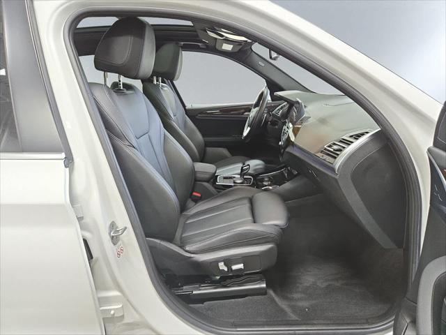 Photo of 2022 Alpine White BMW X3