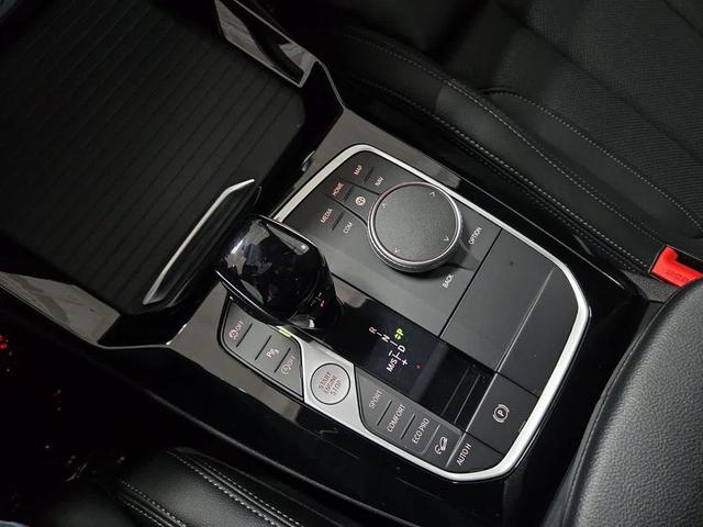 Photo of 2022 Alpine White BMW X3