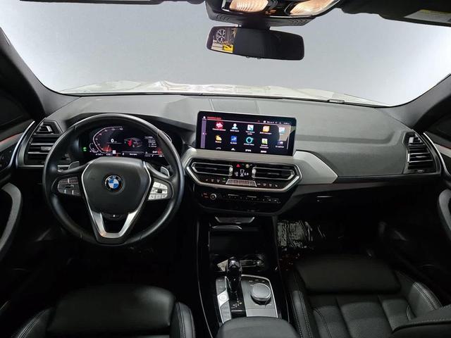 Photo of 2022 Alpine White BMW X3