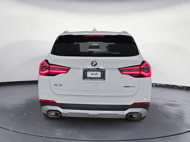 Photo of 2022 Alpine White BMW X3