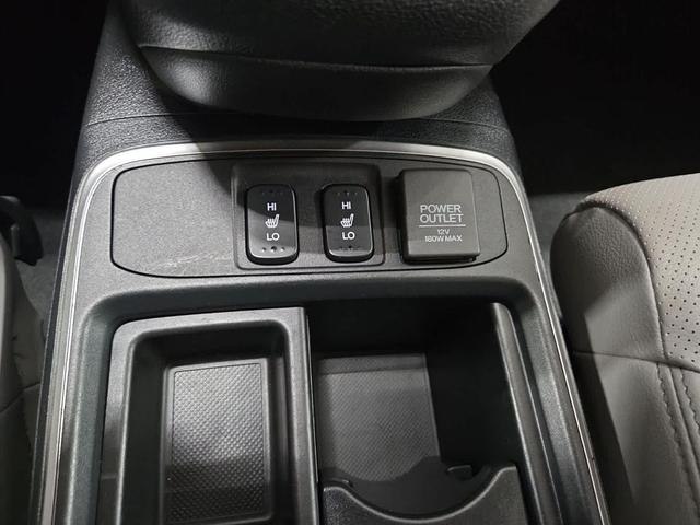 Photo of 2016 Obsidian Blue Pearl Honda CR-V