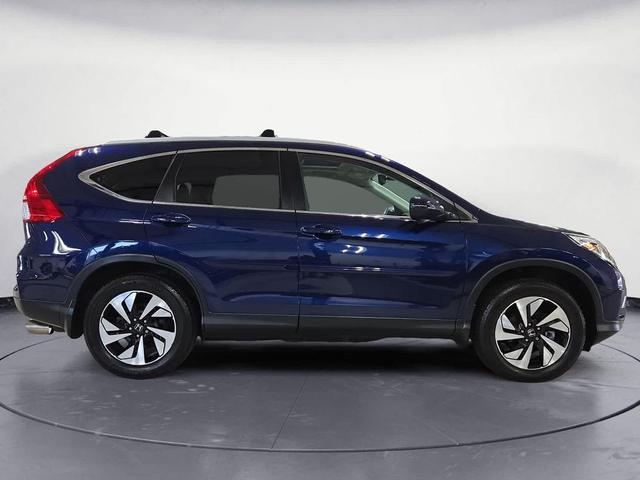 Photo of 2016 Obsidian Blue Pearl Honda CR-V