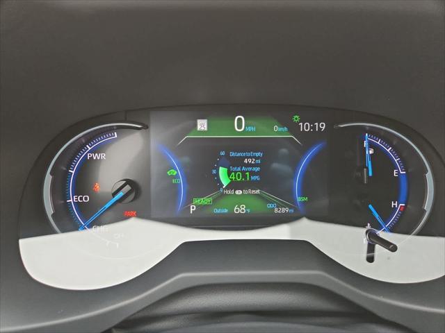 Photo of 2025 Silver Sky Metallic Toyota RAV4 Hybrid