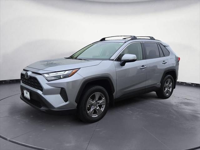 Photo of 2025 Silver Sky Metallic Toyota RAV4 Hybrid