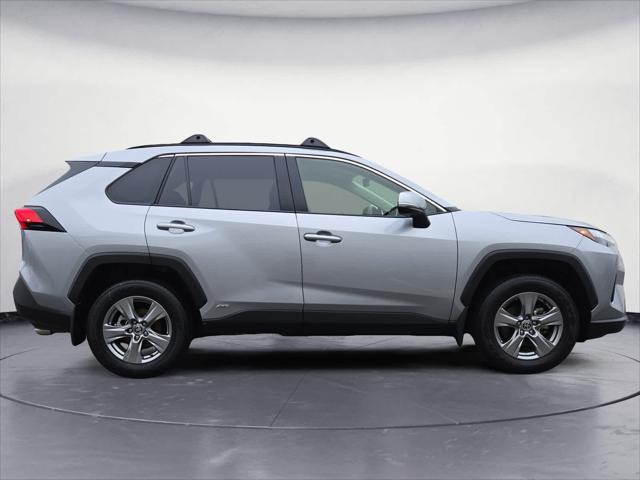Photo of 2025 Silver Sky Metallic Toyota RAV4 Hybrid