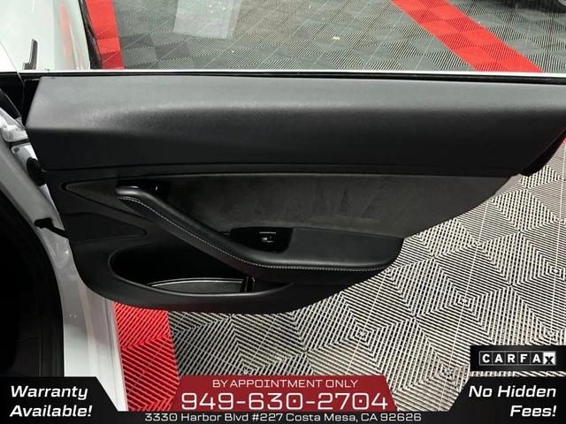 Photo of 2019 Pearl White Multi-Coat Tesla Model 3