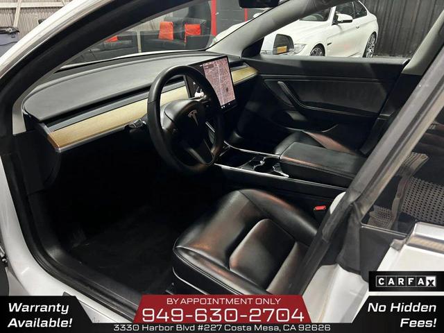 Photo of 2019 Pearl White Multi-Coat Tesla Model 3