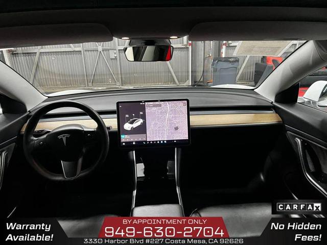 Photo of 2019 Pearl White Multi-Coat Tesla Model 3