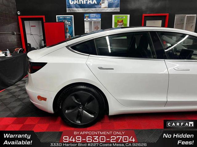 Photo of 2019 Pearl White Multi-Coat Tesla Model 3