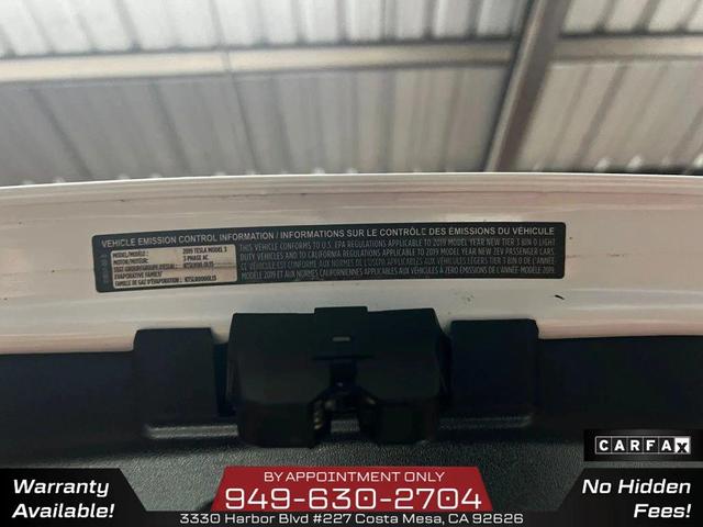 Photo of 2019 Pearl White Multi-Coat Tesla Model 3