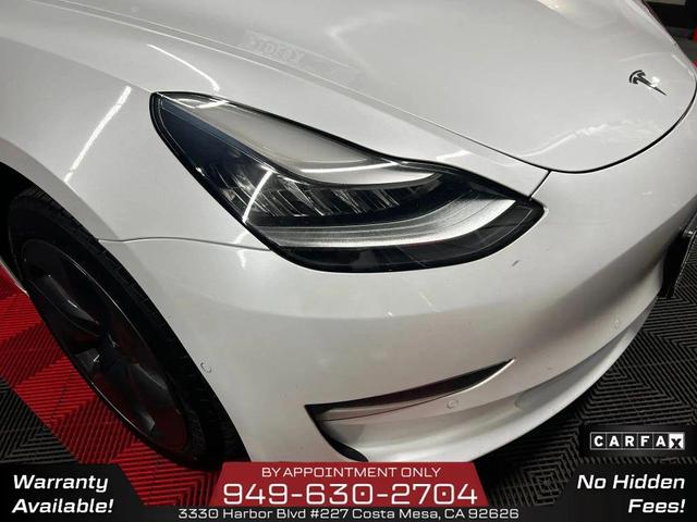 Photo of 2019 Pearl White Multi-Coat Tesla Model 3