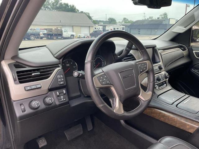 Photo of 2018 Onyx Black GMC Yukon XL