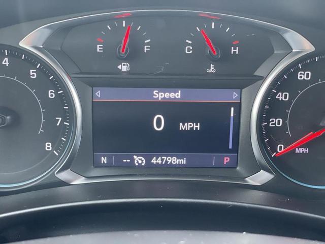 Photo of 2023 Sterling Gray Metallic Chevrolet Equinox