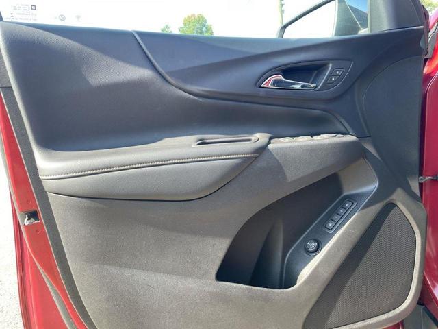 Photo of 2018 Cajun Red Tintcoat Chevrolet Equinox