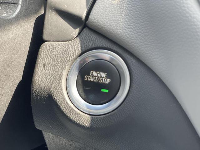 Photo of 2022 Blue Glow Metallic Chevrolet Equinox