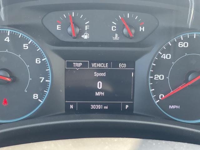 Photo of 2022 Blue Glow Metallic Chevrolet Equinox