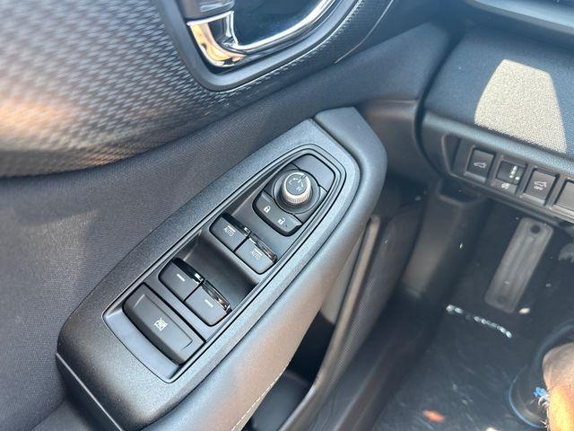 Photo of 2025 Crystal Black Silica Subaru Outback