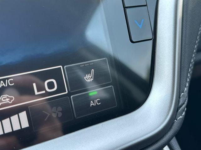 Photo of 2025 Crystal Black Silica Subaru Outback