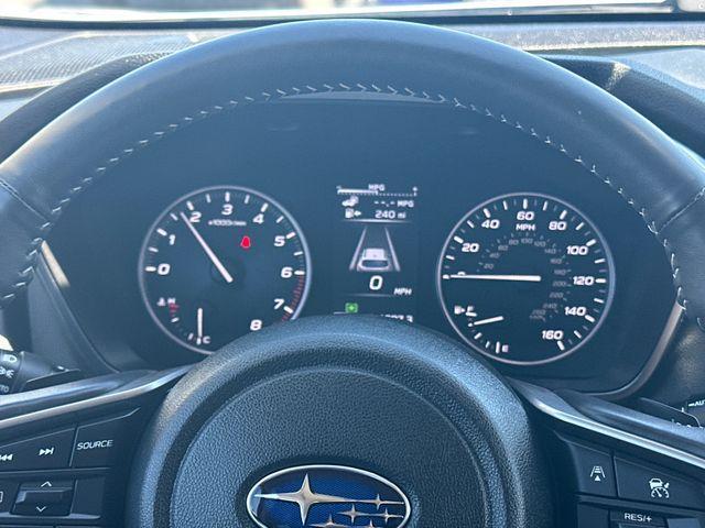 Photo of 2024 Ice Silver Metallic Subaru Ascent