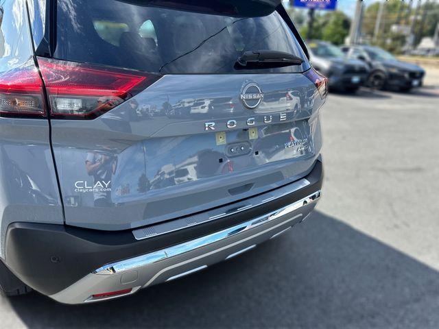 Photo of 2023 Boulder Gray Pearl Nissan Rogue