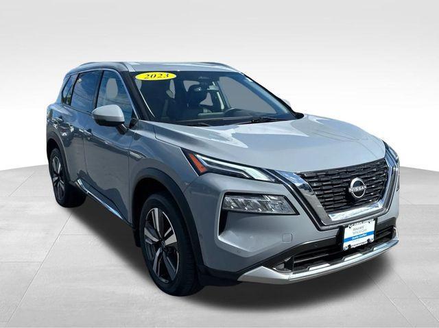 Photo of 2023 Boulder Gray Pearl Nissan Rogue