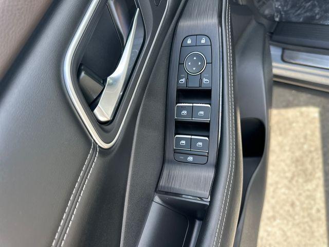 Photo of 2023 Boulder Gray Pearl Nissan Rogue