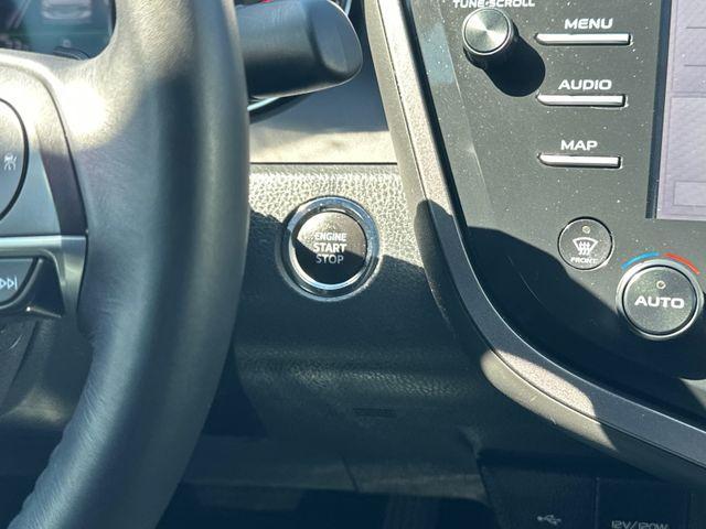 Photo of 2020 Blue Streak Metallic Toyota Camry